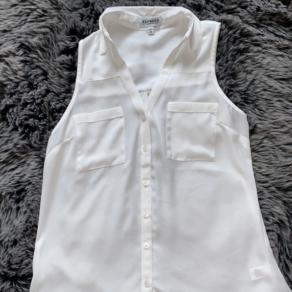 Express Button-up Blouse - Picture 3 of 8